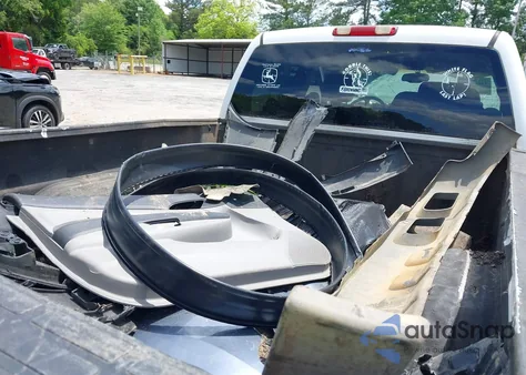 2003 Chevrolet Silverado 1500Hd Ls z USA, uszkodzony, nr VIN 1GCGK13U23F157723